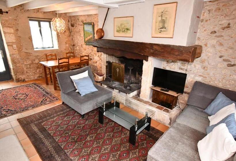 小室, Domaine De Montboulard