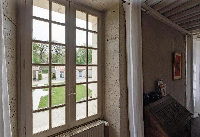 标准间, Domaine De Montboulard