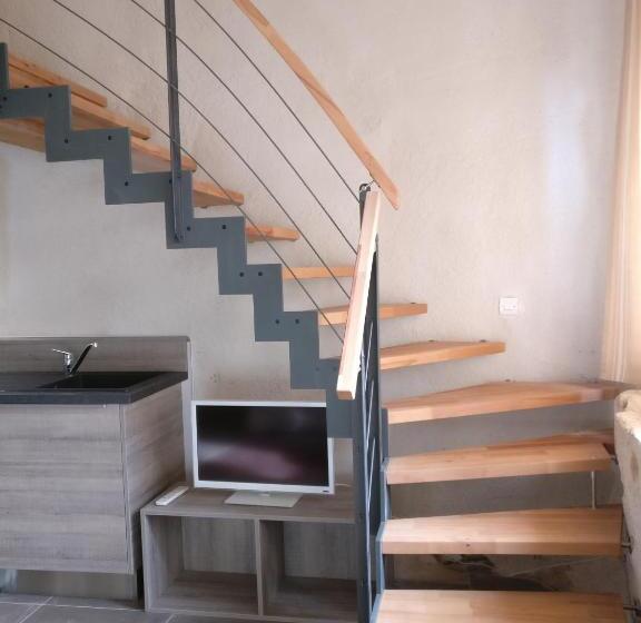 豪华工作室, Domaine De Montboulard