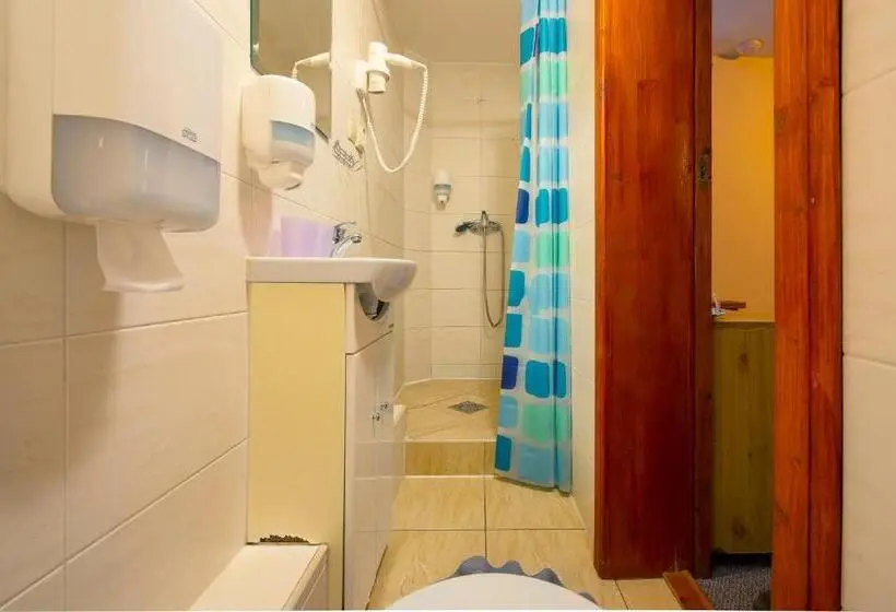 エコノミールーム, Wellness Vila Astra