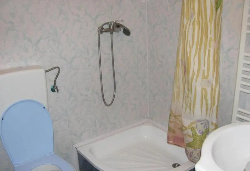 Quarto Triplo Estandar, Pensiunea Robi&norbi Sovata