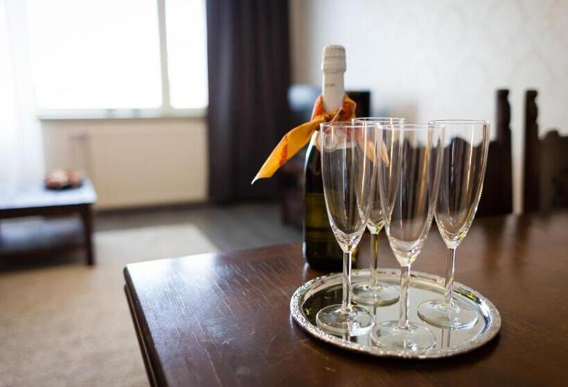 شقة 3 غرف, Yömyssy Apartments