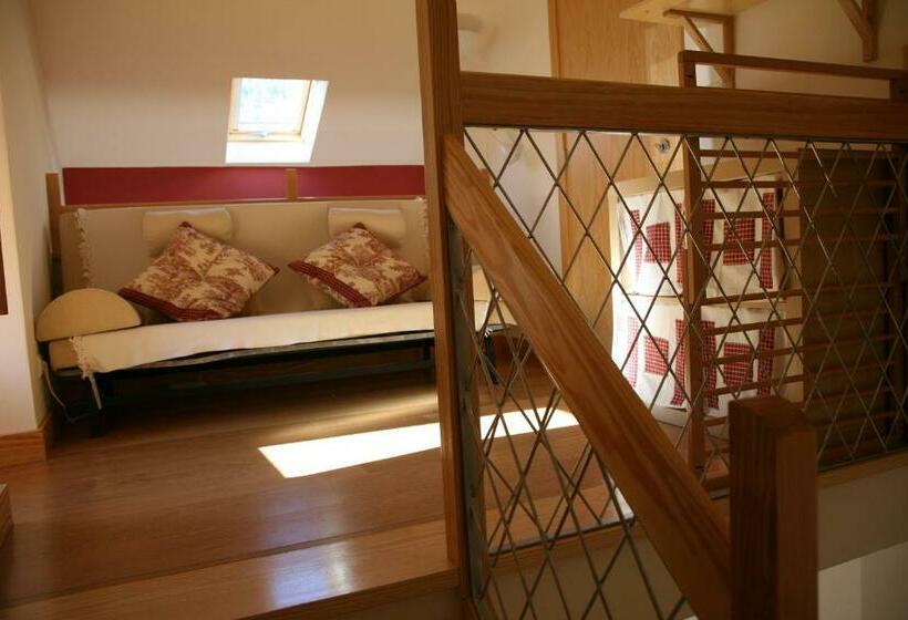 Дом 2 Спальни, Casas Da Nascente