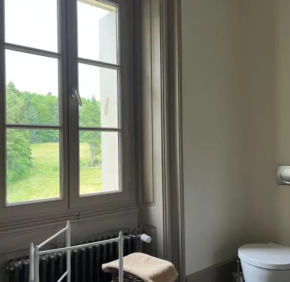 ロイヤルスイート, Chateau Des Faugs