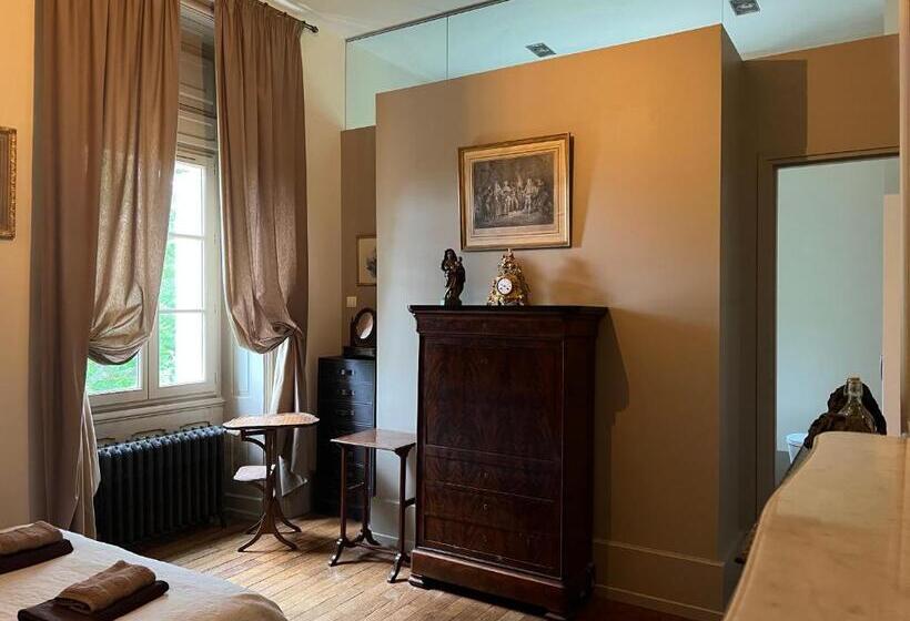 皇家套房, Chateau Des Faugs