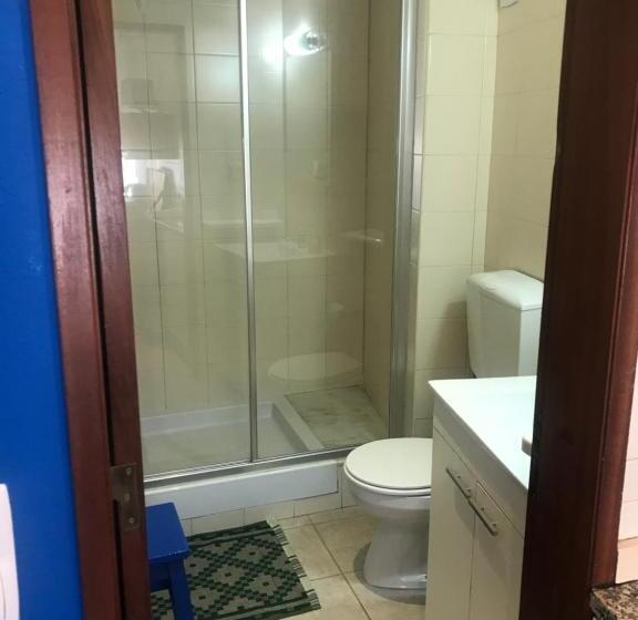 استودیوی استاندارد, Hospedaria Bernardo