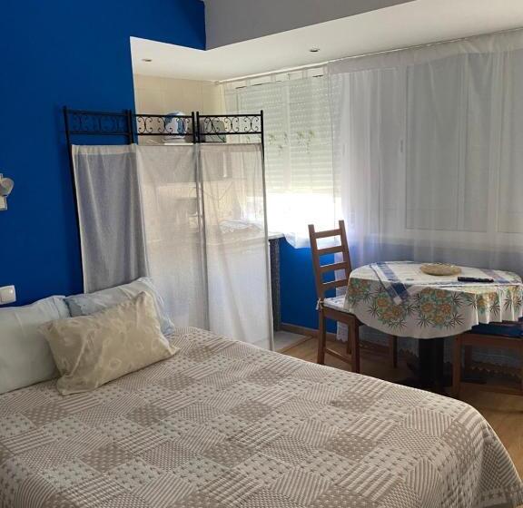 استودیو خانوادگی, Hospedaria Bernardo