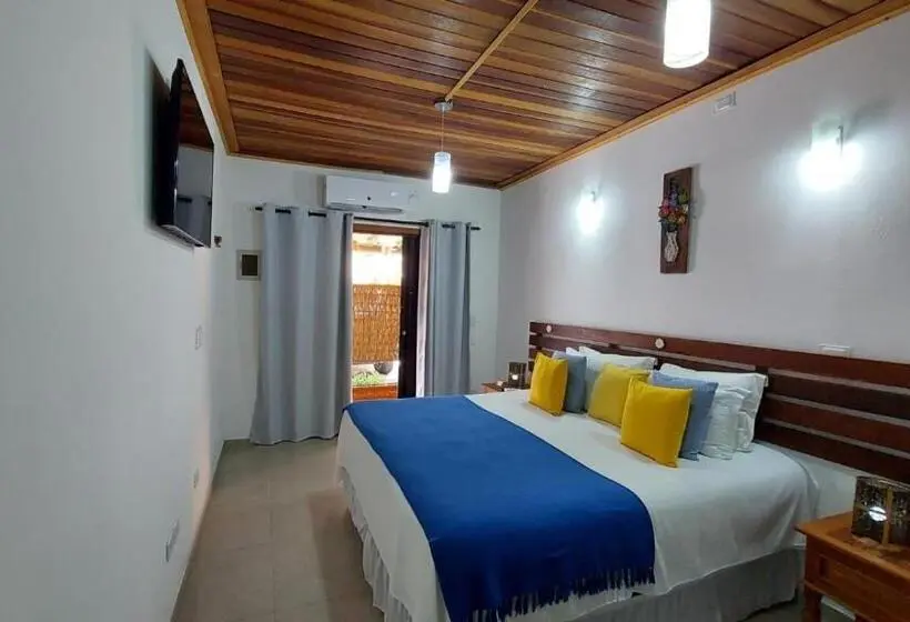 بانگلوی استاندارد, Pousada Canoa Caiçara Ilhabela