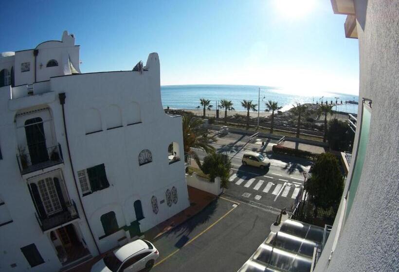 Студия Стандарт, Residence Colibrì Family & Bike