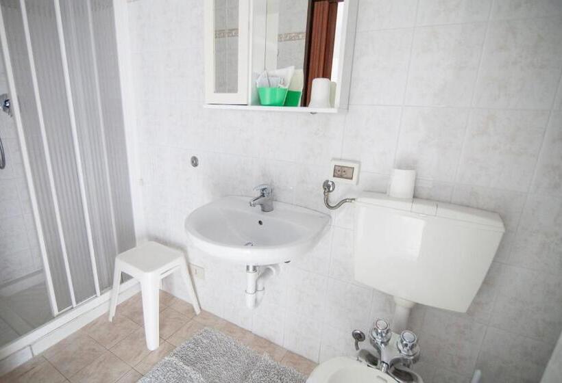 Апартаменты 1 Спальня Вид на Море, Residence Colibrì Family & Bike