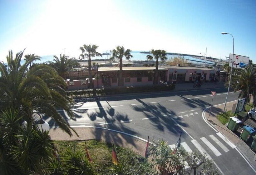 Апартаменты 1 Спальня Вид на Море, Residence Colibrì Family & Bike