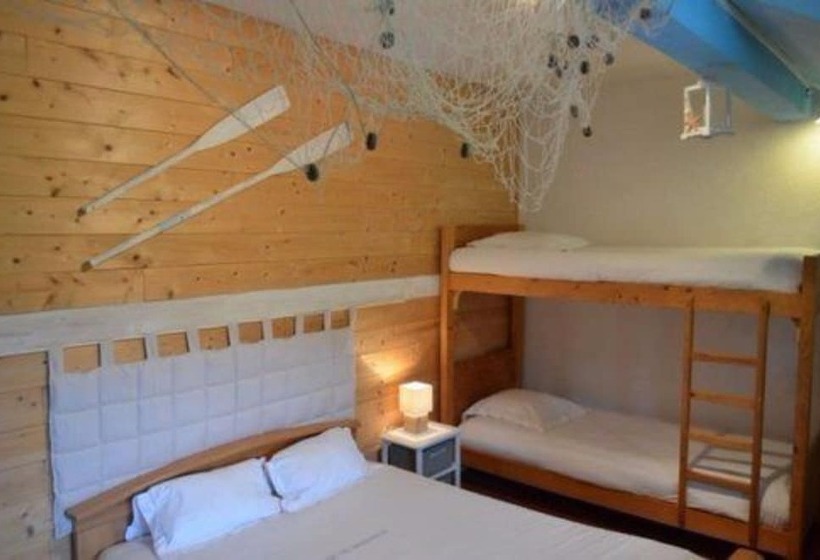 Standard Quadruple Room, Auberge D'altitude De Grouvelin