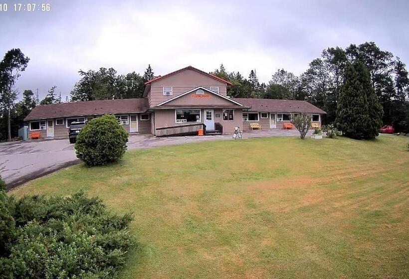 غرفه قياسيه سريرين مزدوجين, Sherbrooke Village Inn