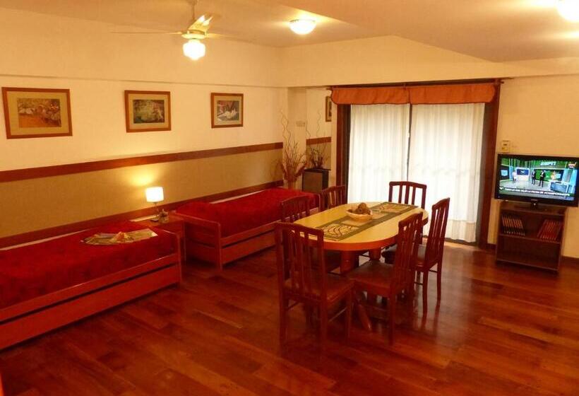 带1个卧室的带阳台的公寓, Apart Hotel Family