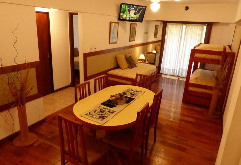 带1个卧室的带阳台的公寓, Apart Hotel Family