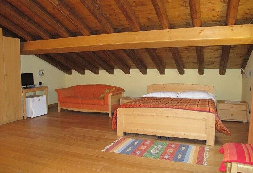 スタンダード４人部屋, La Casa Vecchia