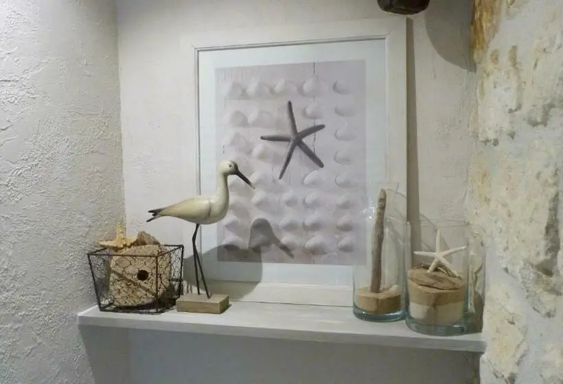 اتاق سوپریور, Les Persiennes