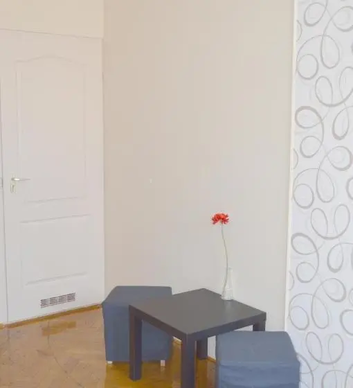 Standard Neljän Hengen Huone, Synagogue Central Guest House