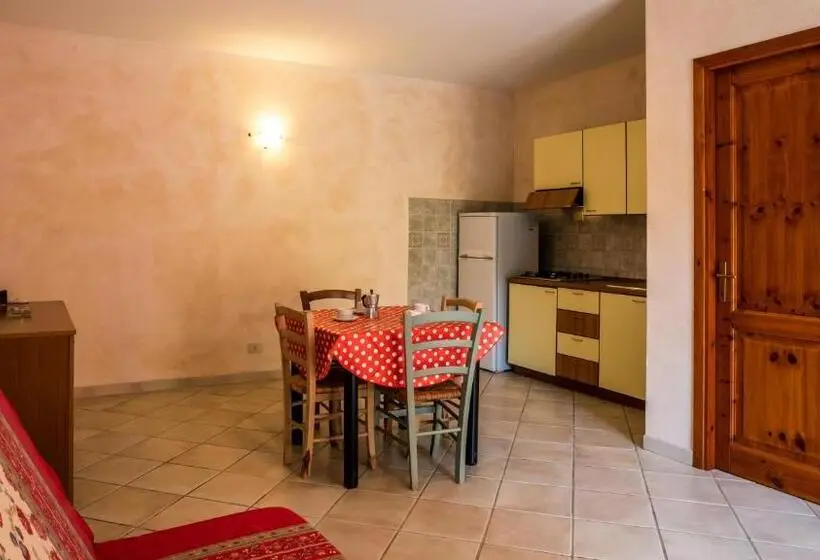 １階の１ベッドルームアパートメント, Residence Lu Lamoni Costa Nord