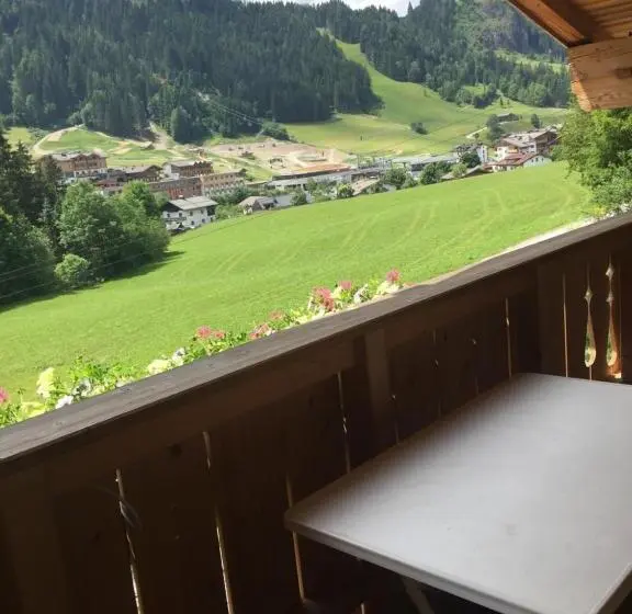 آپارتمان 3 خوابه, Ferienpension Bierbaumer