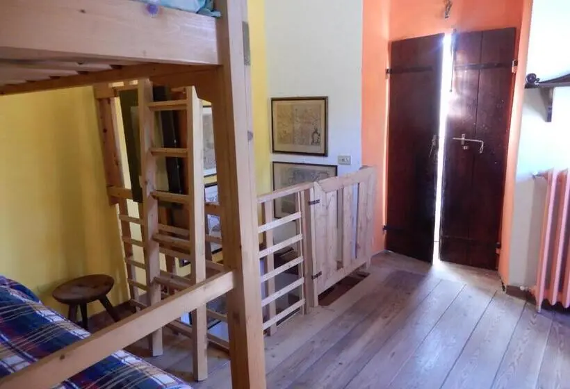 プールの見える１ベッドルームアパートメント, Il Borgo Della Colomba