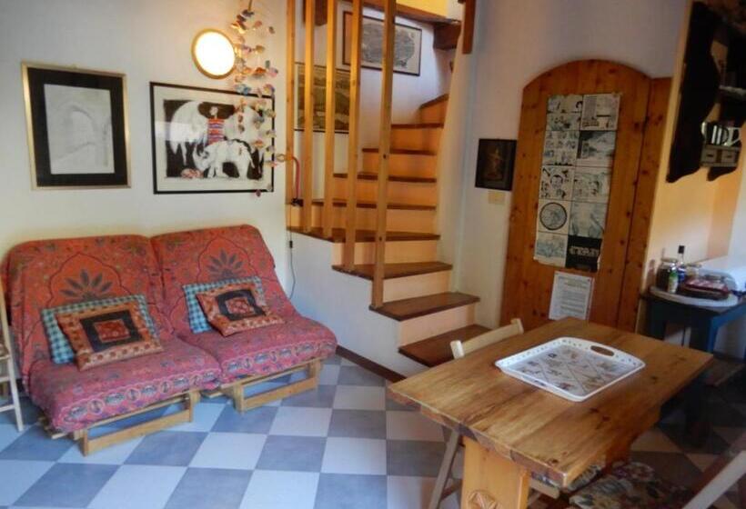 آپارتمان 1 خوابه با چشم‌انداز استخر, Il Borgo Della Colomba