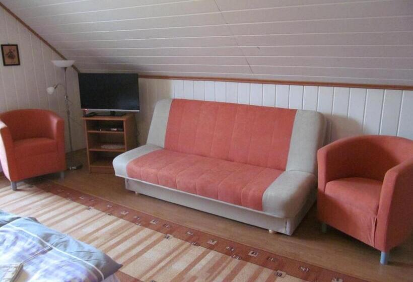 带阳台的豪华间, A+s Penzion Podzamok