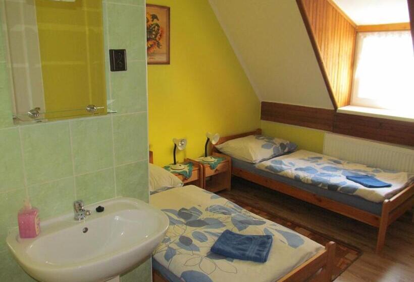 家庭间, A+s Penzion Podzamok