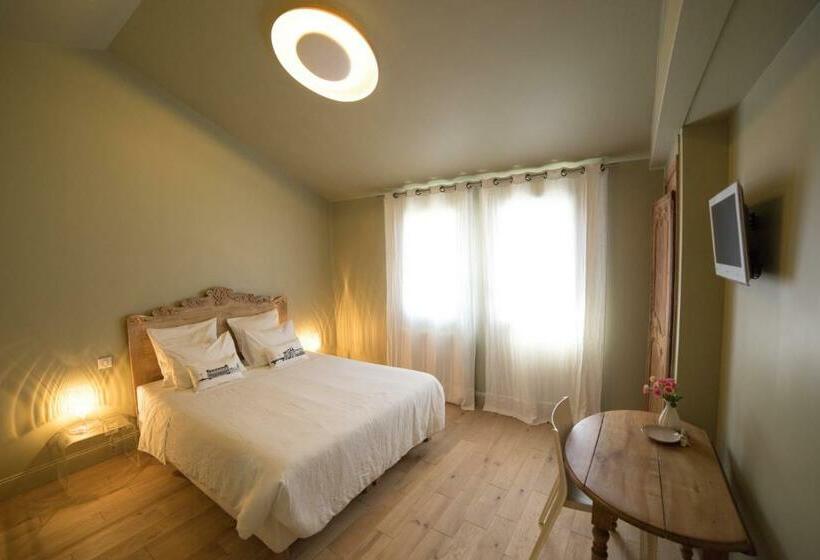 Номер Стандарт, Chambre D'hôtes Arima