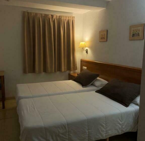 スタンダードルーム, Hostal María