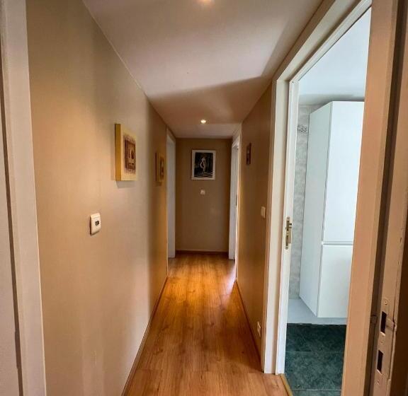 اتاق خانوادگی, Le Gite De Malchamps