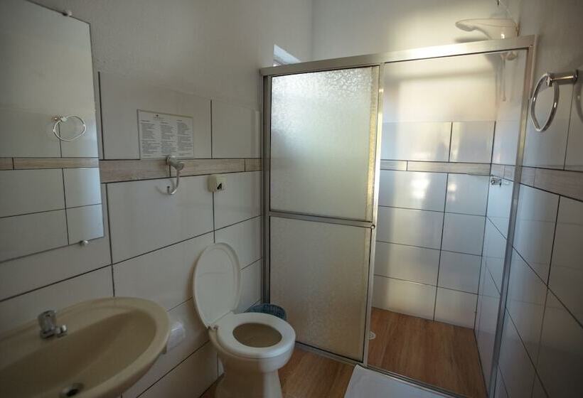 Deluxe Neljän Hengen Huone, Pousada Sao Chico Eco Village