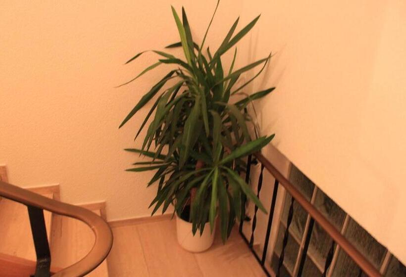 غرفة قياسية, Pension & Restaurant Tsingdao