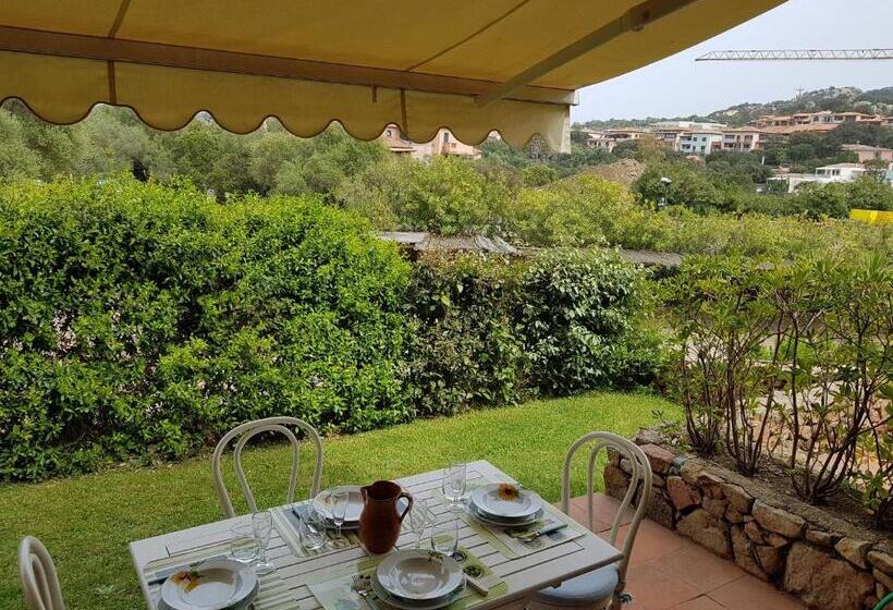 إستديو عائلى, Sole&luna Apartments