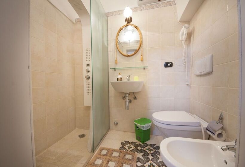 غرفة قياسية رباعية, Agriturismo Villantica