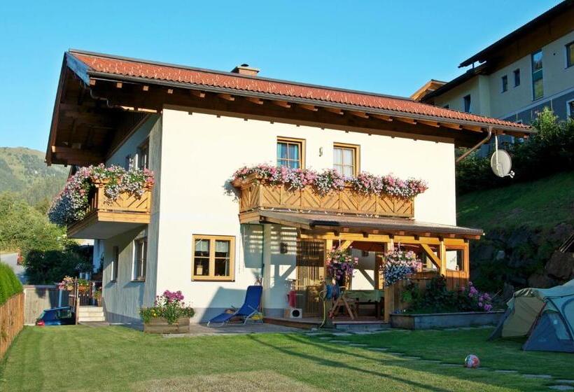 בית, 4 חדרי שינה, Wandlehenhof