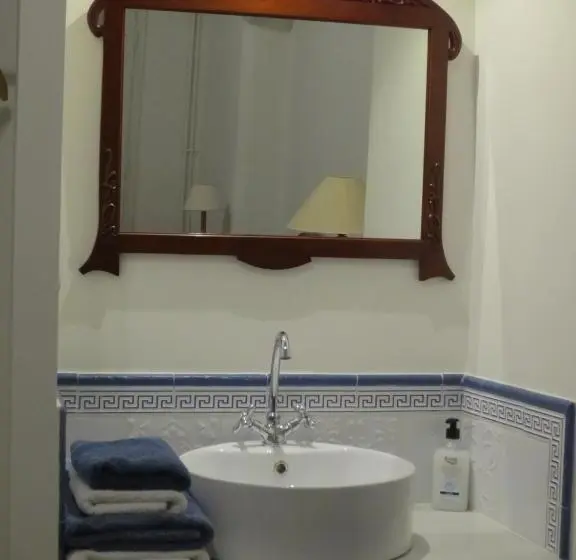 スタンダードルーム, 1900 B&b Terrassa