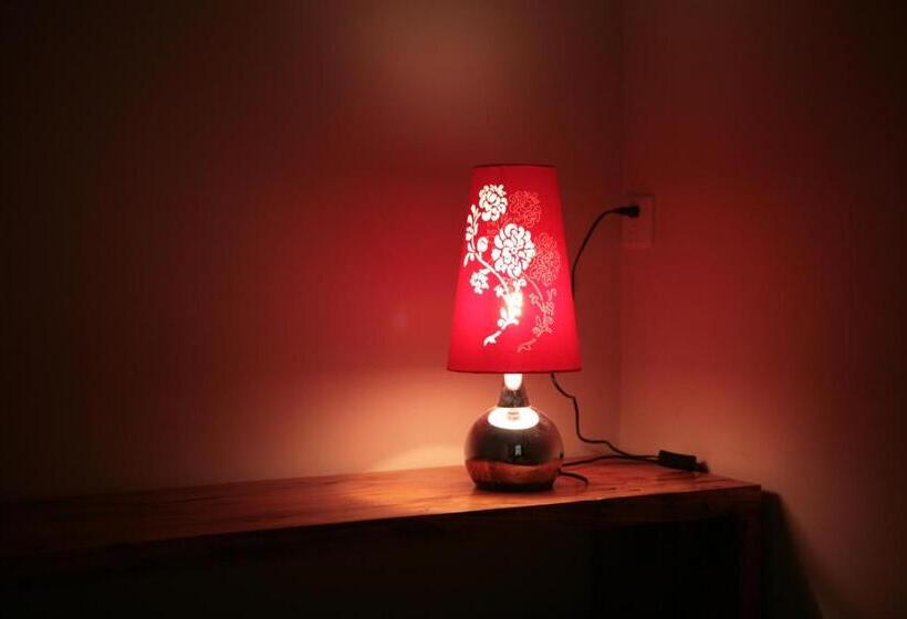 スタンダードルーム, Flowers Residence