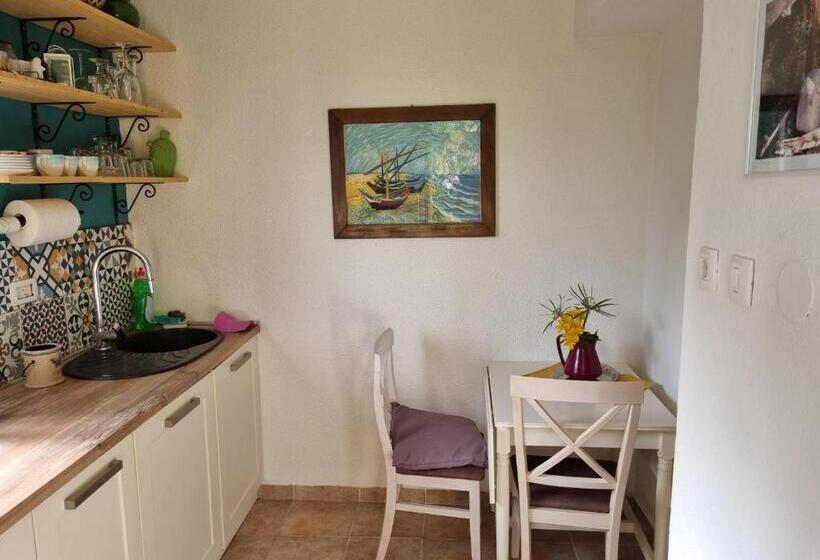 آپارتمان 1 خوابه همکف, House Grabic