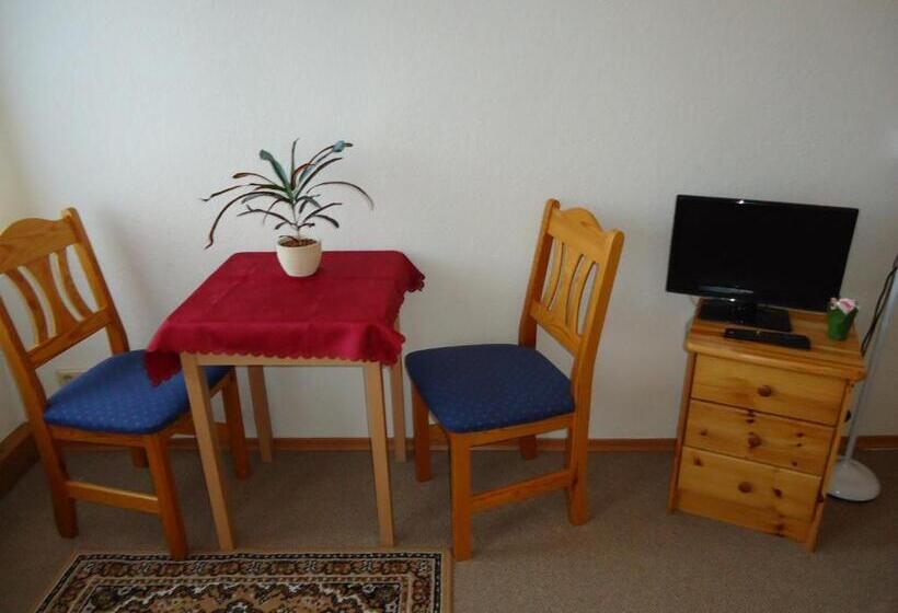 غرفة قياسية فردية, Pension Thaler Hof