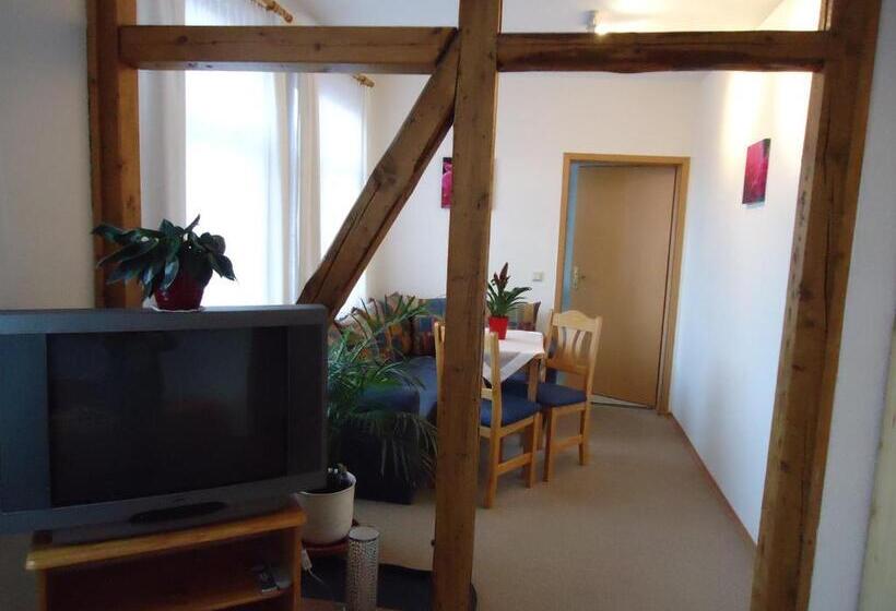 إستوديو قياسى, Pension Thaler Hof