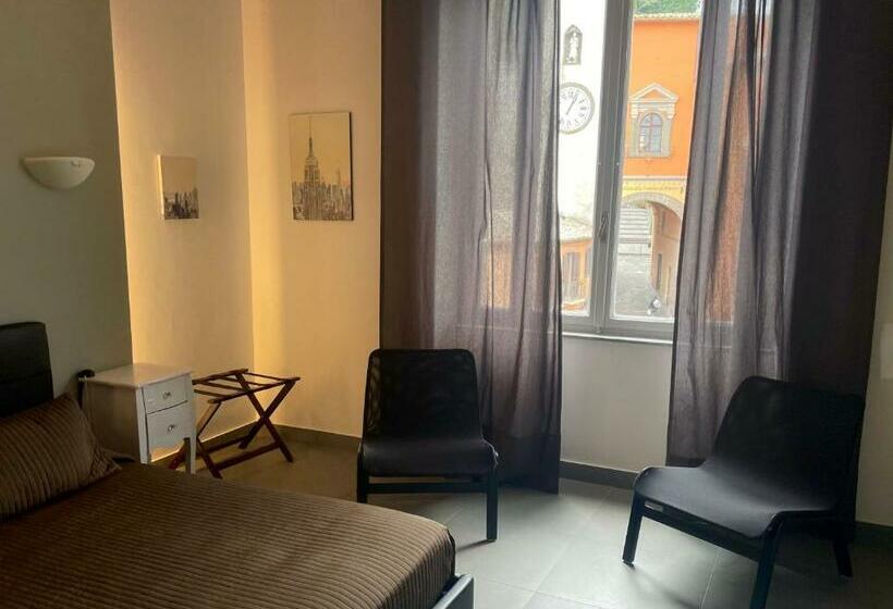 Номер Стандарт, Palazzo Frigo