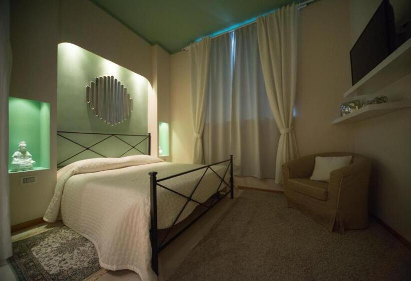 수피리어 룸, Palazzo Frigo