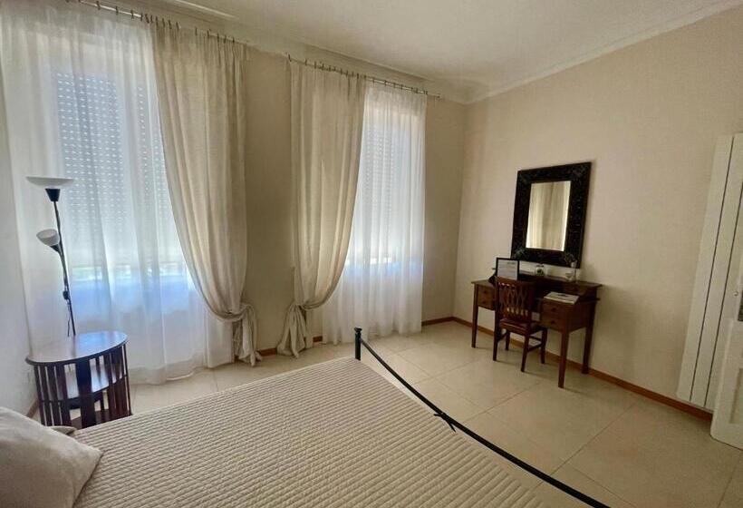 수피리어 룸, Palazzo Frigo