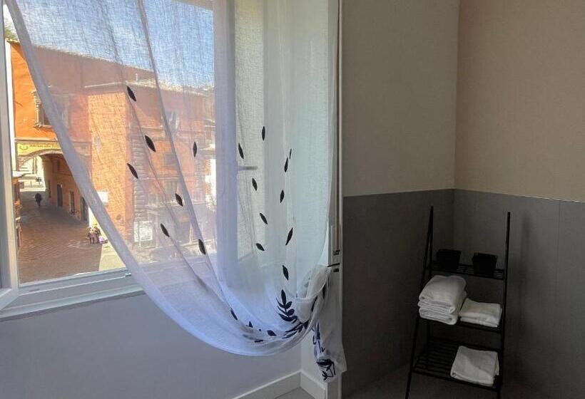 Полулюкс, Palazzo Frigo