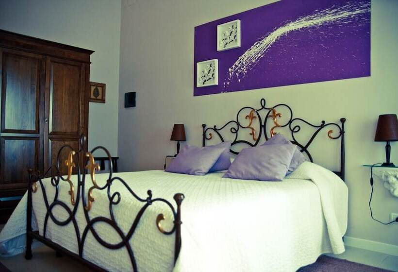 Номер Стандарт, Palazzo Frigo