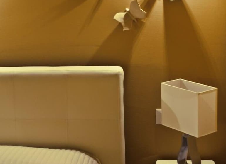 자쿠지 스위트, Palazzo Frigo