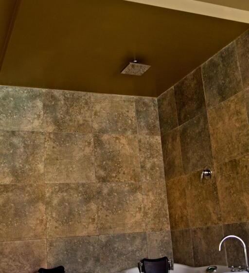 자쿠지 스위트, Palazzo Frigo