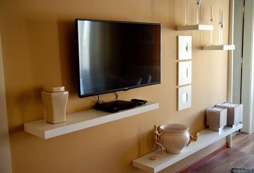 자쿠지 스위트, Palazzo Frigo