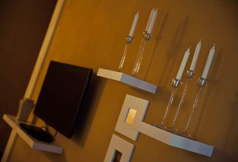 자쿠지 스위트, Palazzo Frigo